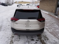 *** Dealer arranged financing on site! Quick, Simple, no calls or waiting on bank appointments requi... (image 9)