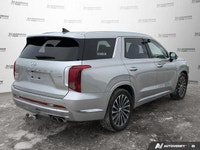 This Hyundai Palisade has a dependable Regular Unleaded V-6 3.8 L/231 engine powering this Automatic... (image 5)