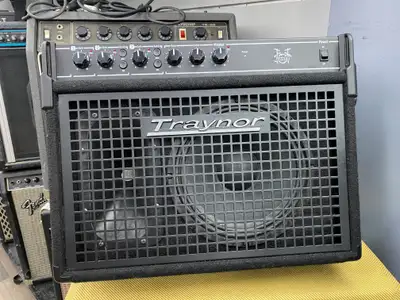 Traynor DW10 200 Watt Drum/Keyboard Amp, View more