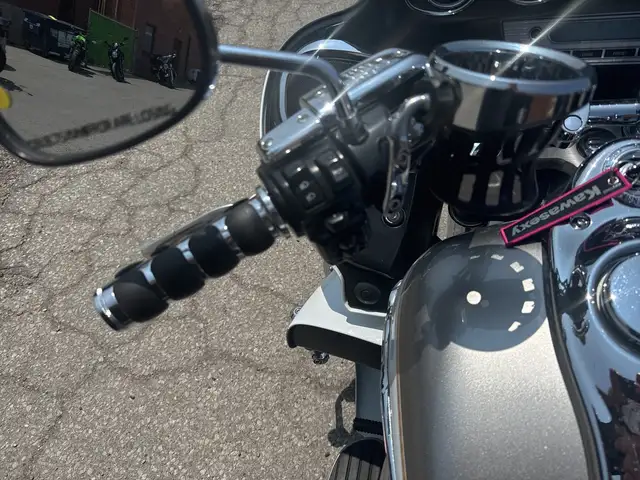 2013 Kawasaki Voyager ~ EXHAUST ~ 1700CC ~ VOYAGER ~ CLEAN BIKE  in Sport Touring in City of Toronto - Image 24