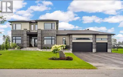 1575 RANGELAND AVENUE Ottawa, Ontario