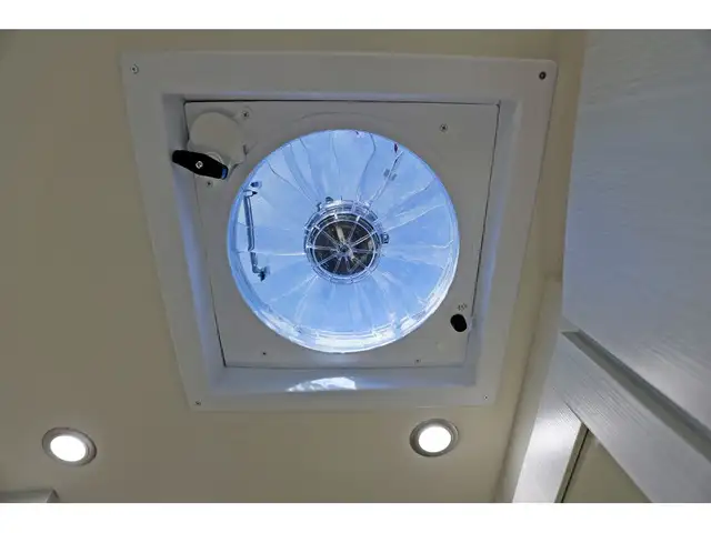 2026 Pleasure-Way Ontour Ontour 2.2 AWD ! Classe B NEUF 2026 in Travel Trailers & Campers in Laval / North Shore - Image 24