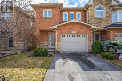Stoney Creek's Most Sought-After Neighborhood Home One Of The Best Location For Top Schools Parks Sh...