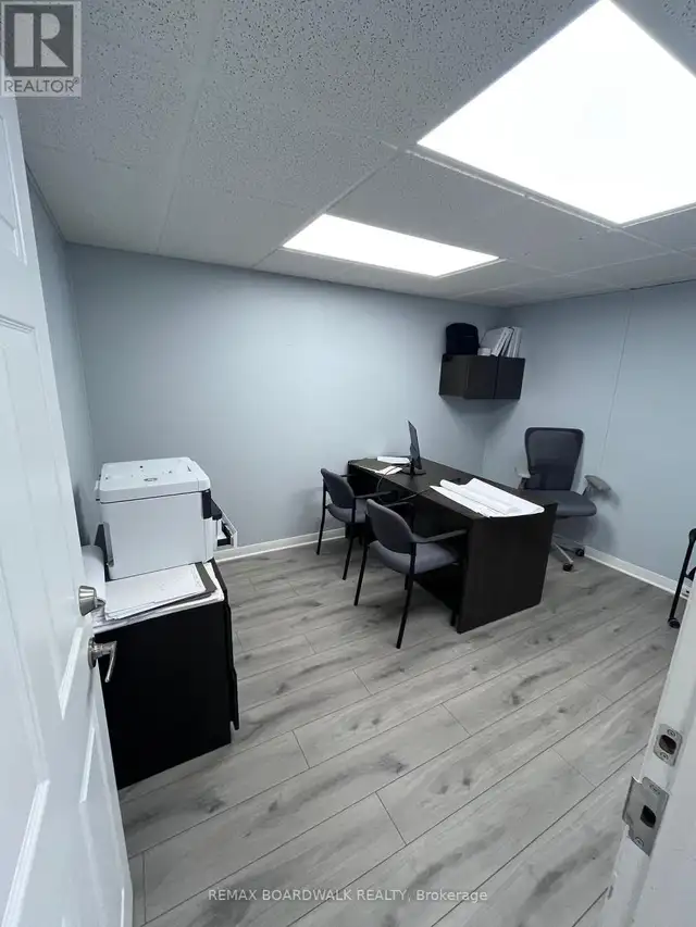 30 - 174 COLONNADE ROAD Ottawa, Ontario in Commercial & Office Space for Rent in Ottawa - Image 13