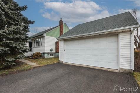 176 WILTON Avenue in Houses for Sale in St. Catharines - Image 2