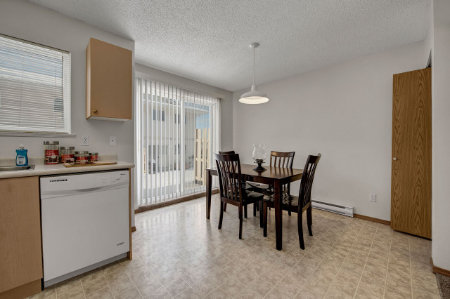 2 Bed x 1.5 Bath Apartment for Rent on 85th Ave | $1450.00 in Long Term Rentals in Fort St. John - Image 4