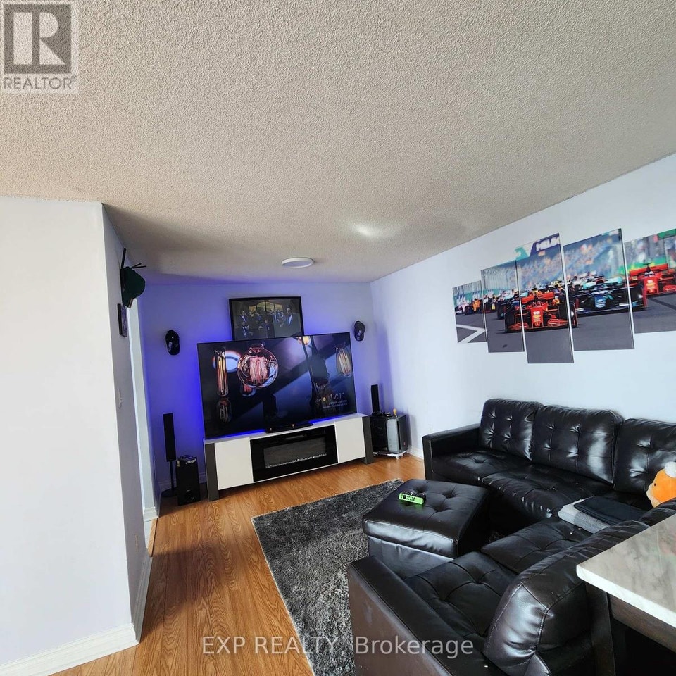 409 - 550 WEBB (SHARED SPACE) DRIVE Mississauga (City Centre), O 4