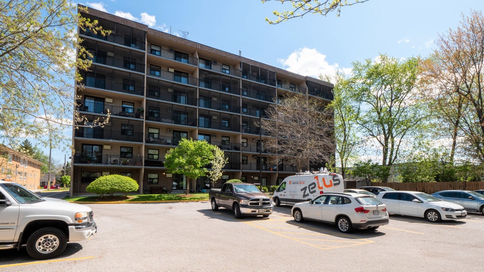 Janisse Tower Apartments - 1 Bedroom, 1 Bath B Apartment for Ren 2