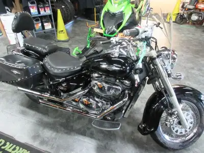 Well-maintained, clean bike with 77365km, stealth windscreen, cobra exhaust, saddlebags! $3999 Certi...