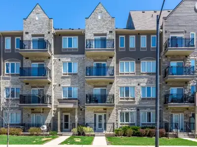 One bedroom suite available at 5705 Long Valley for $2,200.00 per month, plus utilities! This suite...