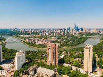 One River Park, Edmonton’s most prestigious private residence. This full-floor penthouse on the 19th...