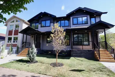 Garneau 3 Bed 3.5 Bath Townhouse University of Alberta For Rent