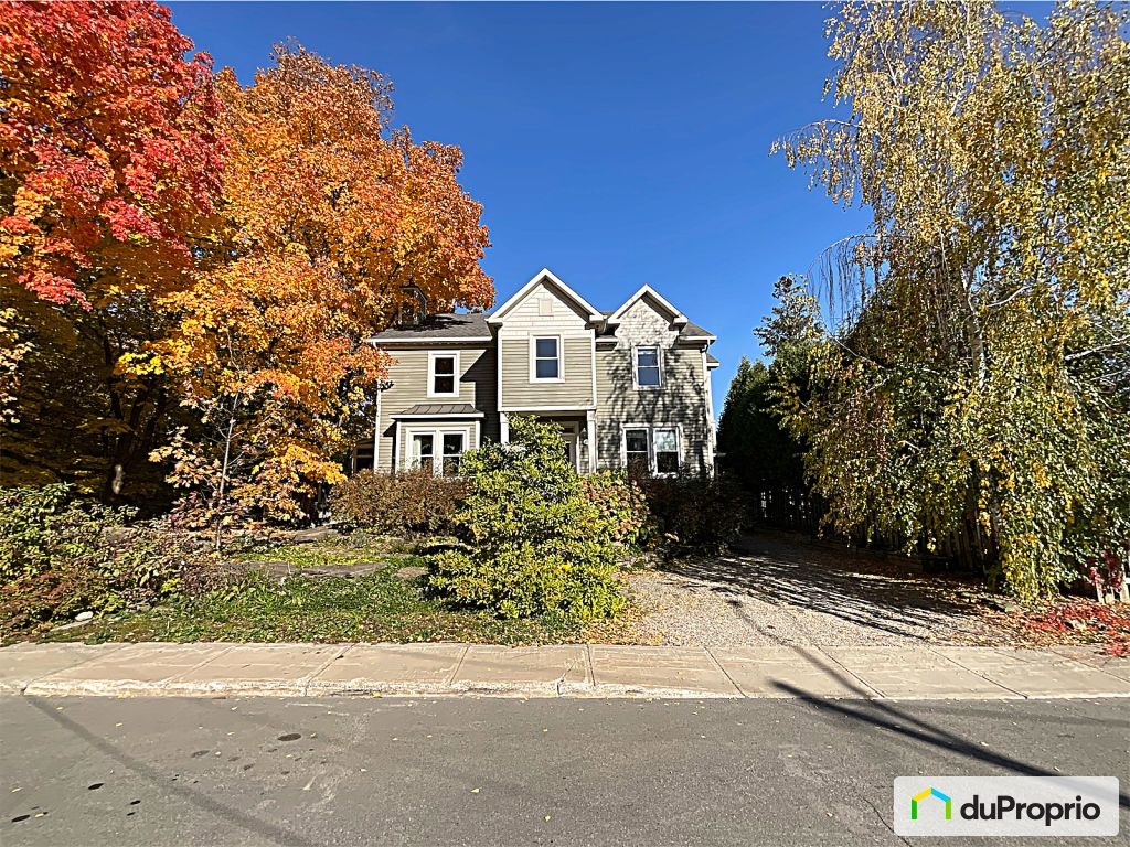 $979,000 - 2 Storey for sale in Chomedey — photo 1