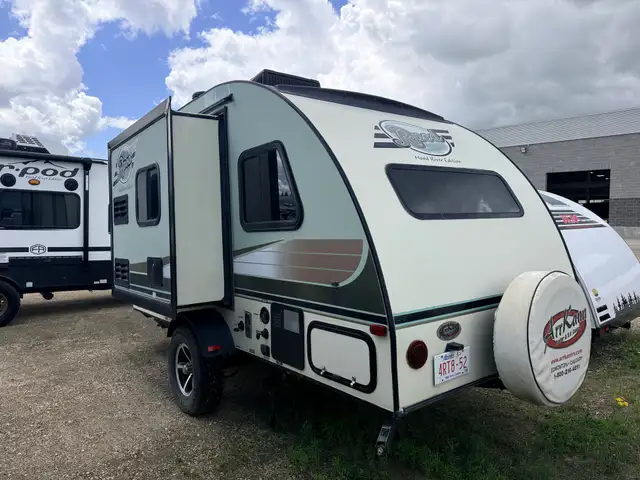 2016 Forest River R POD 176 in Travel Trailers & Campers in St. Albert - Image 4