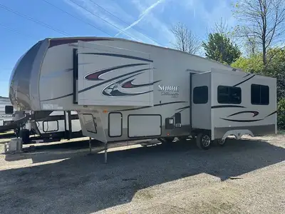 See Dealer Website for Details. 2015 PALOMINO Sabre 31RKDS .