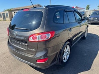 TIGER AUTO SALES LTD - Quality Pre-Owned Car Dealership - Located at 2275 Dundas St., London, Ontari... (image 5)