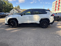 This Toyota Rav4 Hybrid XSE delivers a Gas/Electric I-4 2.5 L/152 engine powering this Unknown/ Othe... (image 1)