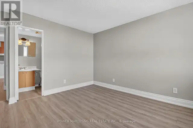 810 - 2020 JASMINE CRESCENT Ottawa, Ontario in Condos for Sale in Ottawa - Image 15