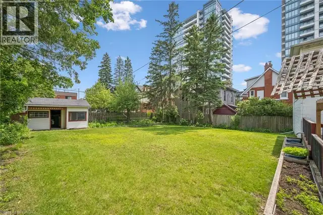 44 WALTER Street Kitchener, Ontario in Houses for Sale in Kitchener / Waterloo - Image 40