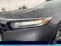 One Owner | Locally Owned - BC Vehicle | Remote vehicle start | Keyless entry | HondaLink | Bluetoot... (image 1)