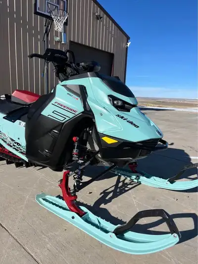 APPLY NOW: https://www.ridecollective.ca/get-pre-approved 2024 SKI‑DOO FREERIDE 154 850 E‑TEC TURBO...