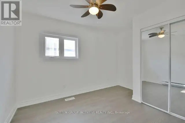 1556 HOUSTON AVENUE Innisfil, Ontario in Houses for Sale in Barrie - Image 28