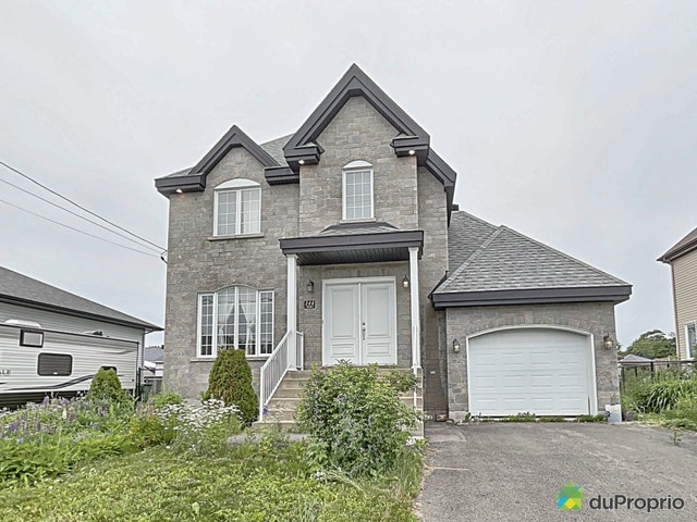 $599,000 - 2 Storey for sale in Ste-Sophie — photo 1