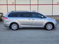 Avec plus de 75 véhicules en inventaires à chaque mois, Montréal West Motors, une compagnie établie... (image 7)