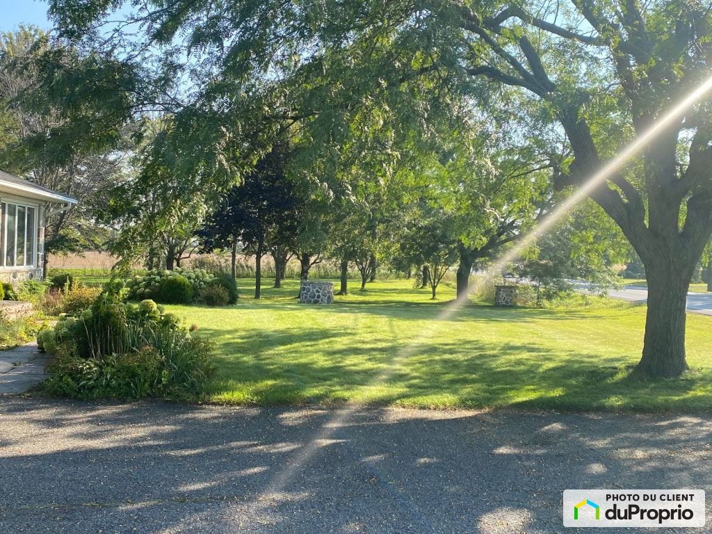 $650,000 - Bungalow for sale in Sherrington — photo 1