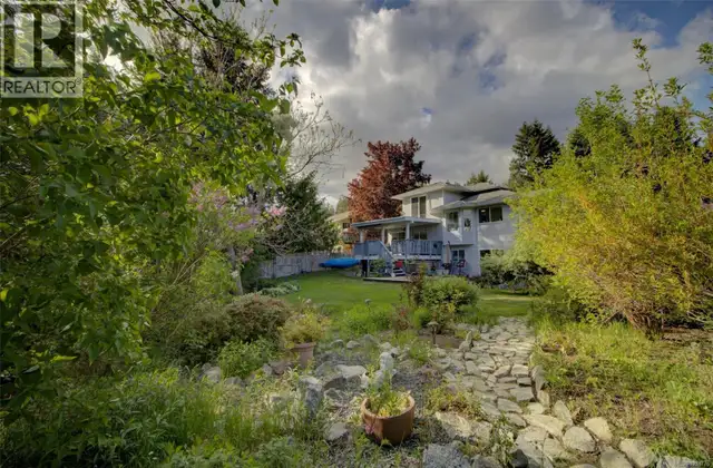 414 Donner Dr Gold River, British Columbia in Houses for Sale in Campbell River - Image 27