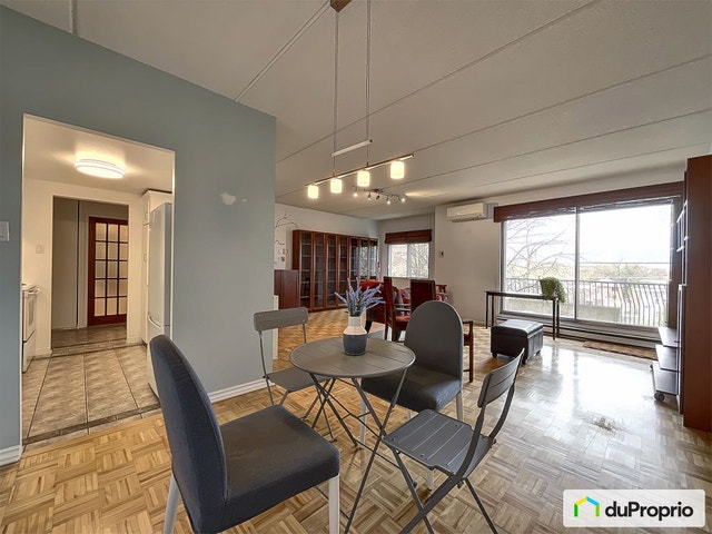 $349,000 - Condominium for sale in Longueuil (Vieux-Longueuil) — photo 1