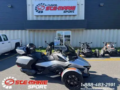 Can-Am Spyder RT LIMITED 2023 GRIS ARGENT finition NOIR avec seulement 2 672 KM! Inspection et tune-...