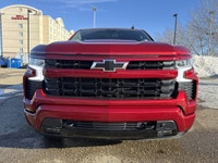 AMVIC Licensed Dealer Unlock a blend of power and premium amenities with the 2026 Chevrolet Silverad... (image 1)