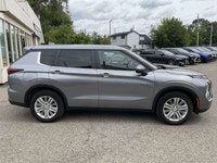 Vehicle Highlights: - Accident free - Single owner - Winter tires included Just landed is a very des... (image 7)