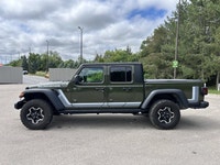 // ACCIDENT FREE!! // // SINGLE OWNER! // Meet the 2023 Jeep Gladiator Rubicon 4x4, offered by Haldi... (image 9)