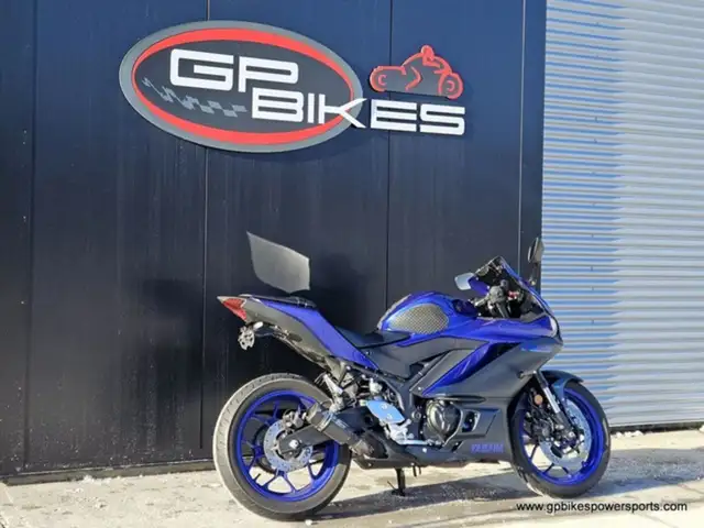 2023 Yamaha YZF-R1 R3 in Sport Bikes in Oshawa / Durham Region - Image 4