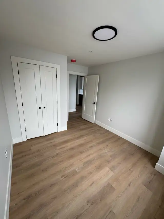 Modern 2 Bedroom Corner in the Heart of Halifax in Long Term Rentals in City of Halifax - Image 7