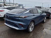 Top of the Line Avenir, LOW KM's, P/Sunroof, Leather Htd P/Seats, P/Liftgate, Remote Start, 19" Prem... (image 1)