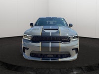 This Dodge Durango has a powerful ESG 6.4L SRT(R) HEMI(R) V8 w/ FuelSaver MDS engine powering this A... (image 8)