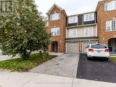 31 DECKER HOLLOW CIRCLE Brampton (Credit Valley), Ontario