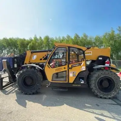 2022 SANY STH1256A Diesel Telehandler / Zoom Boom Capacity: 12,000 Max Boom Height: 56 (ft) Chassis:...
