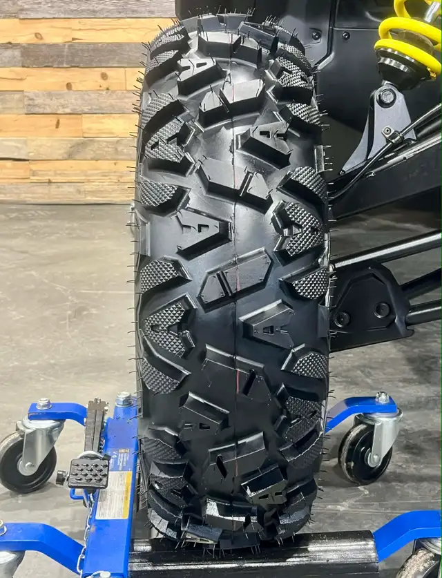 2019 BRP CAN-AM MAVERICK SPORT 1000R + 4X4 + DPS + FOX + NEW TIR in ATVs in Ottawa - Image 31