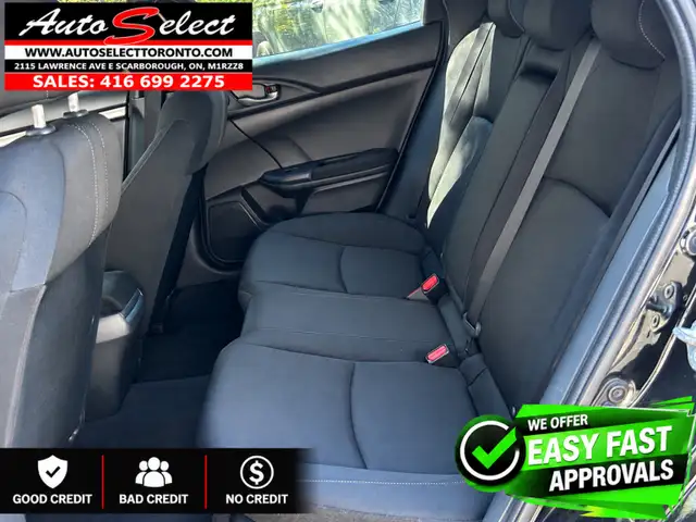2017 Honda Civic LX **Rare 6 Speed** Backup Camera - Apple Ca... in Cars & Trucks in City of Toronto - Image 23