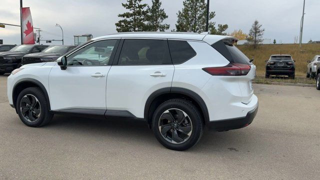2024 Nissan Rogue SV | Moonroof | Heated Seats in Cars & Trucks in Edmonton - Image 3