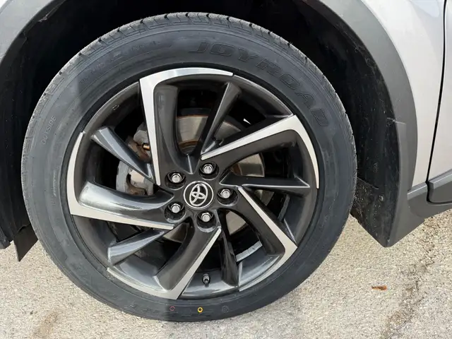 2020 Toyota C-HR Limited LIMITED| NO ACCIDENTS| LOW KM in Cars & Trucks in Markham / York Region - Image 49