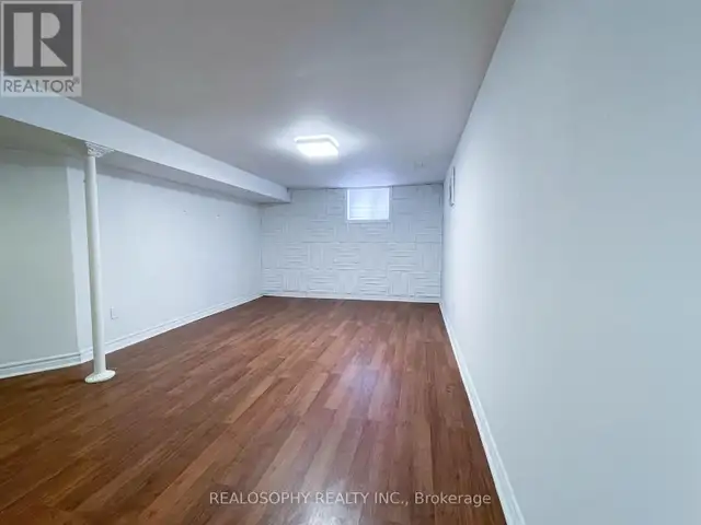 BSMT - 95 ROYAL YORK ROAD Toronto (Mimico), Ontario in Long Term Rentals in Mississauga / Peel Region - Image 5