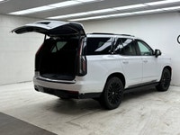 This Cadillac Escalade delivers a Turbo Diesel I6 3.0L/182 engine powering this Automatic transmissi... (image 7)
