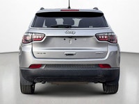 Check out this 2024 Jeep Compass North before it's too late! *You Can't Beat the Price with These Op... (image 4)