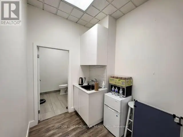 474 CHAMPAGNE DRIVE Toronto (York University Heights), Ontario in Commercial & Office Space for Rent in City of Toronto - Image 20