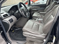 ALL TRADES WELCOME!! 2013 Honda Odyssey EX-L! fully loaded with rearview camera, rear, DVD entertain... (image 6)